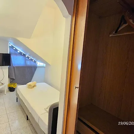 Quarto em Acomodações Particulares Blife Cerya Private At *